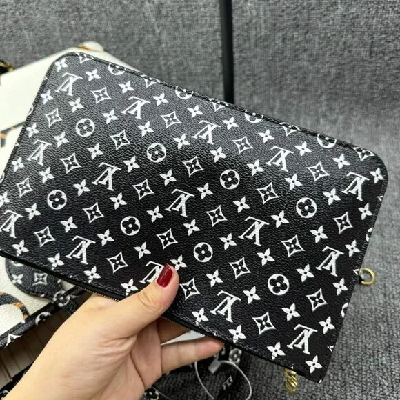 100% Authentic Louis Vuitton Neverfull W/Pouch Leather Tote Bag - Picture 12 of 16